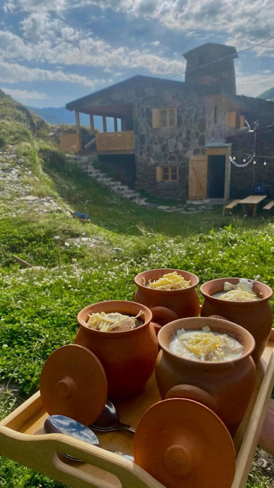 Hotel Ushguli 12 Century Exterior foto