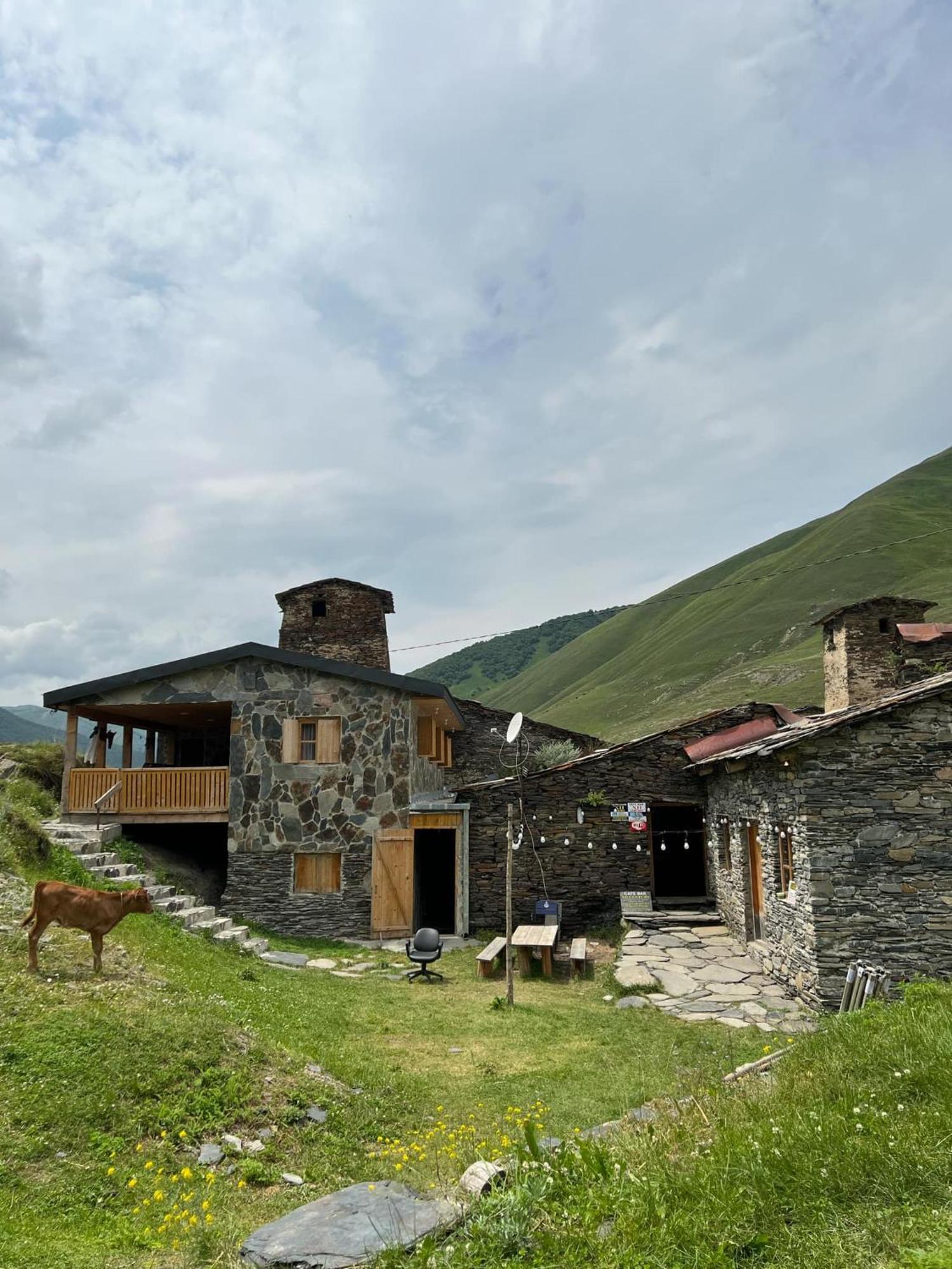 Hotel Ushguli 12 Century Exterior foto